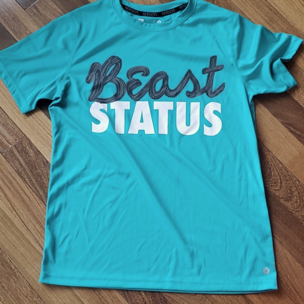 Xersion girls tshirt